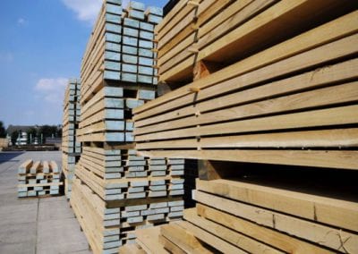 Schnittholz vor der Einlagerung